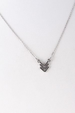 Three Layer Chevron Pendant Necklace 5EBF1